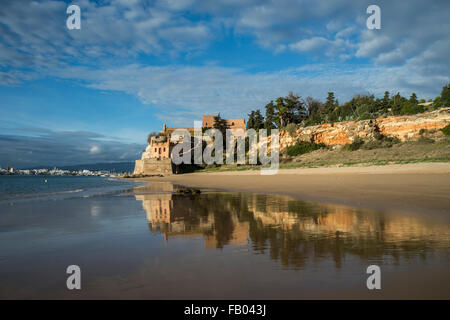 Castelo de S Joao do Arade em Ferragudo, Algarve, Portugal. Stock Photo