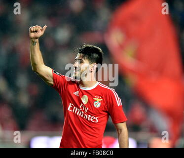 Lisbon, Portugal. 6th Jan, 2016. Benfica's Pizzi celebrates after scoring his second goal during the Portuguese league football match between Benfica and CS Maritimo at the Luz stadium in Lisbon, Portugal, Jan. 6, 2016. Benfica won 6-0. Credit:  Zhang Liyun/Xinhua/Alamy Live News Stock Photo