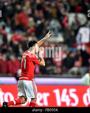 Lisbon, Portugal. 6th Jan, 2016. Benfica's Pizzi celebrates after scoring during the Portuguese league football match between Benfica and CS Maritimo at the Luz stadium in Lisbon, Portugal, Jan. 6, 2016. Benfica won 6-0. Credit:  Zhang Liyun/Xinhua/Alamy Live News Stock Photo