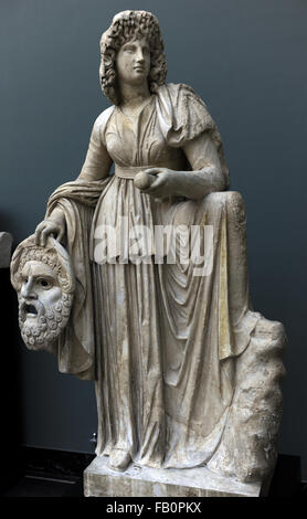 Melpomene. Muse of Singing and Tragedy. She is represented with a tragric mask. Roman statue. 2nd century AD. From Monte Calvo. Italy. Marble. Ny Carlsberg Glyptotek. Copenhagen, Denmark. Stock Photo