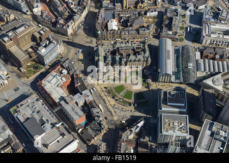 An aerial view of Sheffield Town Hall and Peace Gardens Stock Photo