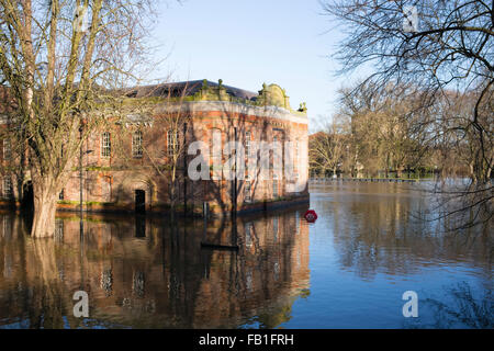 The Bonding Warehouse surrounded by floodwater from the 2015 Christmas floods, York, Yorkshire, England, UK Stock Photo