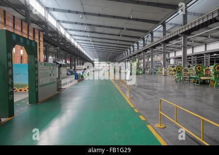 Solar panel assembly factory, Solar Valley, Dezhou, China Stock Photo
