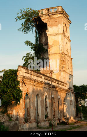 The ruins of Portuguese colonial city of Ambriz (Angola) Stock Photo