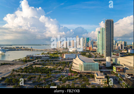 Elevated view over Biscayne Boulevard and the skyline of Miami, Florida, USA Stock Photo