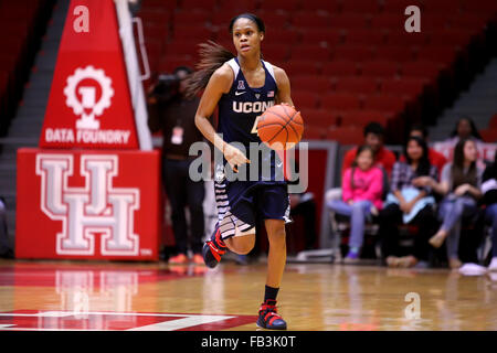 Houston, TX, USA. 08th Jan, 2016. Connecticut Huskies guard Moriah Jefferson (4) advances the ball upcourt during the NCAA women's basketball game between Houston and Connecticut from Hofheinz Pavilion in Houston, TX. Credit image: Erik Williams/Cal Sport Media/Alamy Live News Stock Photo
