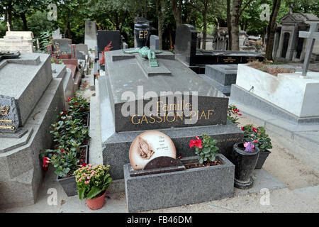 The tomb of the Gassion-Piaf family including Édith Piaf in the Père Lachaise Cemetery, Paris, France. Stock Photo