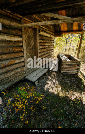 Old Wooden Cabin, First Ranger Cabin, Yoho Nationalpark, British Columbia, Canada Stock Photo