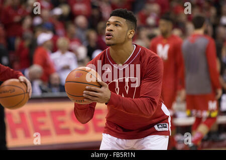 Madison, WI, USA. 9th Jan, 2016. Wisconsin Badgers forward Charlie Thomas #15 prior to the NCAA Basketball game between the Maryland Terrapins and the Wisconsin Badgers at the Kohl Center in Madison, WI. Maryland defeated Wisconsin 63-60. John Fisher/CSM/Alamy Live News Stock Photo