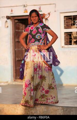 Kacchi Rabari (Desi), Laharia Village, Newly married young woman, Kutch District, Gujarat, India Stock Photo