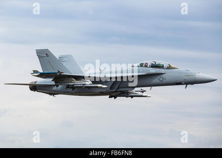 Boeing F/A-18E/F Super Hornet, Farnborough International Airshow, Farnborough Airport, Rushmoor, Hampshire, England Stock Photo