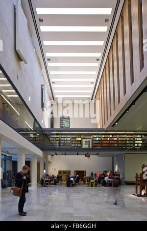 Main atrium. Weston Library, Oxford, United Kingdom. Architect: Wilkinson Eyre, 2015. Stock Photo