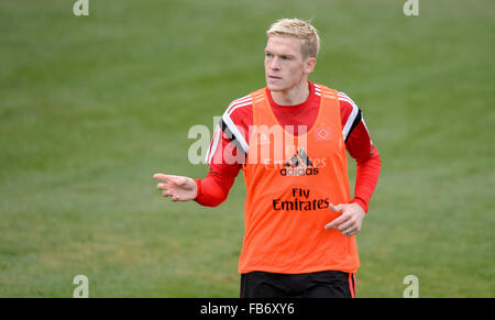 Belek, Turkey. 11th Jan, 2016. Artjoms Rudnevs of Hamburger SV is seen during a training session in Belek, Turkey, 11 January 2016. Hamburger SV stays in Belek to prepare for the second half of the German Bundesliga season. Photo: Thomas Eisenhuth/dpa/Alamy Live News Stock Photo