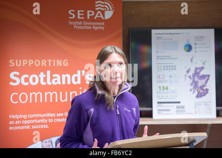 Selkirk, UK. 11th January, 2016.   First ever national flood plan for Scotland  Flood risk management strategy launch, Environment Minister Dr Aileen McLeod today visited Selkirk Flood Protection Scheme (11 January, 2016) to launch the national flood risk management plan for Scotland. Dr McLeod met with representatives from SEPA and the local council to discuss partnership working to prevent flooding in local areas.  Credit:  Rob Gray/Alamy Live News Stock Photo