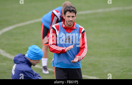 Belek, Turkey. 11th Jan, 2016. Gojko Kacar of Hamburger SV gestures during a training session in Belek, Turkey, 11 January 2016. Hamburger SV stays in Belek to prepare for the second half of the German Bundesliga season. Photo: Thomas Eisenhuth/dpa/Alamy Live News Stock Photo