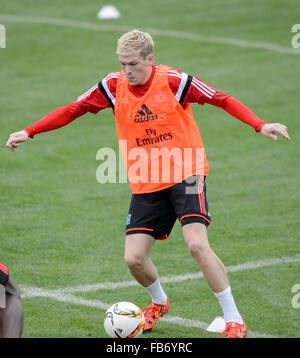 Belek, Turkey. 11th Jan, 2016. Artjoms Rudnevs of Hamburger SV is seen during a training session in Belek, Turkey, 11 January 2016. Hamburger SV stays in Belek to prepare for the second half of the German Bundesliga season. Photo: Thomas Eisenhuth/dpa/Alamy Live News Stock Photo