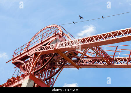 Looking up at pit head winding gear, Bestwood Colliery, Bestwood, Nottinghamshire, England, UK Stock Photo