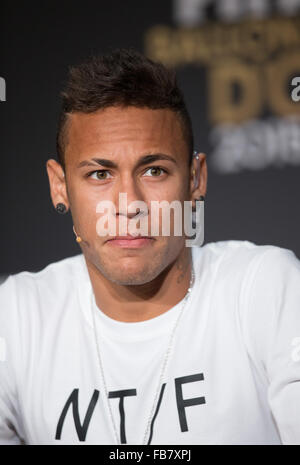 Zurich, Switzerland. 11th Jan, 2016. Nominee for the 2015 FIFA World Player of the Year FC Barcelona's Neymar of Brazil attends a news conference prior to the Ballon d'Or 2015 awards ceremony in Zurich, Switzerland, on Jan. 11, 2016. © Xu Jinquan/Xinhua/Alamy Live News Stock Photo