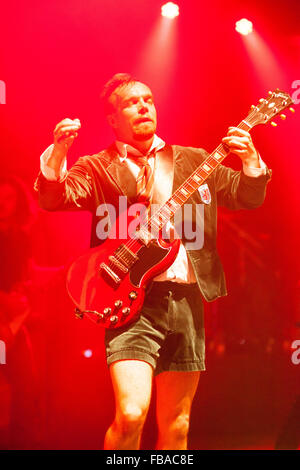 Dennis Young of Bon AC/DC live at Altstadtfest 2015, Frankfurt Oder ...