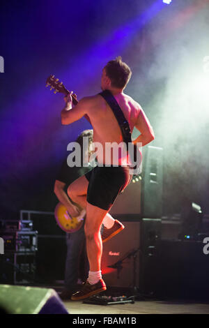 Dennis Young of Bon AC/DC live at Altstadtfest 2015, Frankfurt Oder ...