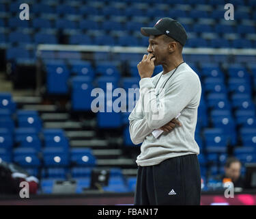 London, UK. 13th January, 2016.  Toronto Raptors head coach Dwane Casey watches the activities at the Media day ahead of the NBA Global Games London 2016. Orlando Magic and the Toronto Raptors- Credit:  Stephen Bartholomew/Alamy Live News Stock Photo