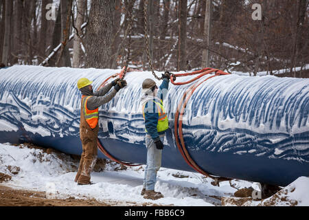 Columbiaville, Michigan USA - 13th January 2016 - Construction of a water pipeline for Flint, Michigan and surrounding areas. The pipeline will take water from Lake Huron through a 70-mile pipeline. Flint's decision to draw its water from the Flint River until construction is complete--instead of continuing to buy it from Detroit--has led to elevated levels of lead in Flint children. Credit:  Jim West/Alamy Live News Stock Photo