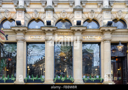 The Old Joint Stock, a Fuller's Ale & Pie House in Birmingham Stock Photo