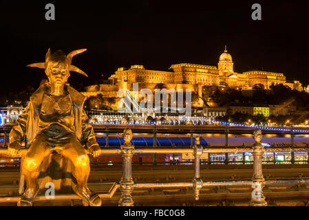 The Royal Palace, National Museum, River Danube, Dusk, Budapest, Hungary,The Little Princess statue, Stock Photo