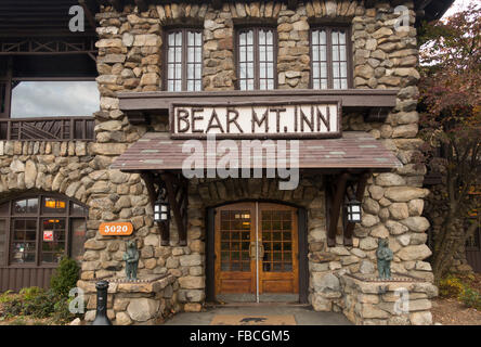 bear mountain inn New York Stock Photo - Alamy