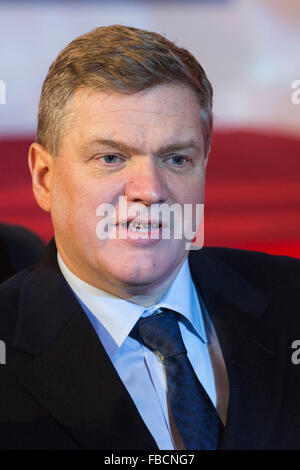 London, UK. 14 January 2016. Ray Mears attends UK Premiere of 'The Revenant' at Empire Leicester Square on January 14, 2016 in London, England. Credit:  Vibrant Pictures/Alamy Live News Stock Photo