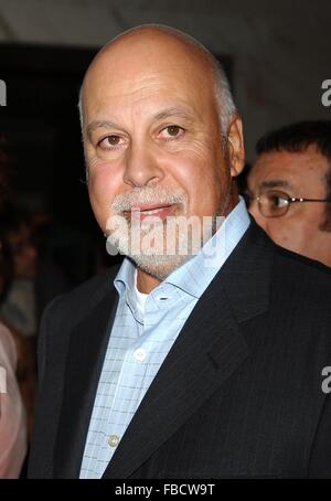 File. 14th Jan, 2016. RENE ANGELIL (January 16, 1942 - January 14, 2016) a Canadian singer and manager, has died at 73 of cancer. He was the husband and at one time the manager of singer Celine Dion until his death. Pictured: Dec. 10, 2004 - Celine Dion Announces Miracle, A Cd/Dvd Book Release.Sony Building, New York City 10/12/2004. Andrea Renault/ 2004.Celine Dion's Husband Rene Angelil © Globe Photos/ZUMAPRESS.com/Alamy Live News Stock Photo