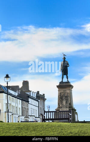 Captain James Cook statue on the West Cliff at Whitby, North Yorkshire, England, UK Stock Photo