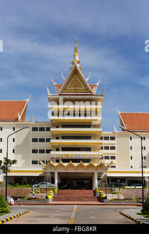 Cambodiana Hotel, Preah Sisowath Quay, Phnom Penh, Cambodia Stock Photo