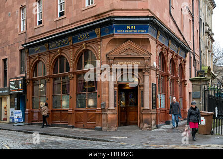 The Guildford Arms public house in West Register Street in Edinburgh, Scotland UK. Stock Photo