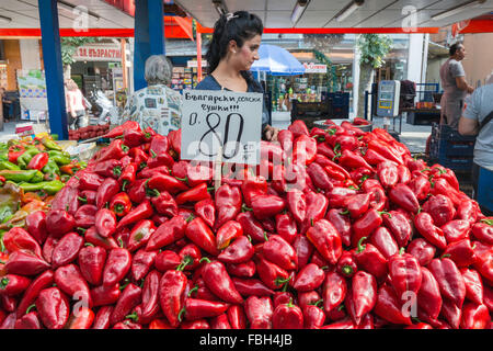 Stacks of pepper on stall at Zhenski pazar (Ladies Market), Stefan Stambolov Boulevard in Sofia, Bulgaria Stock Photo
