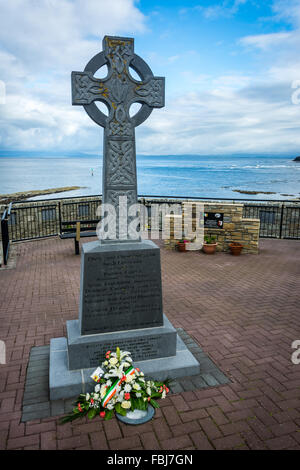 Stone Celtic Cross in an Irish republican memorial garden in Bundoran, County Donegal, Ireland. Stock Photo