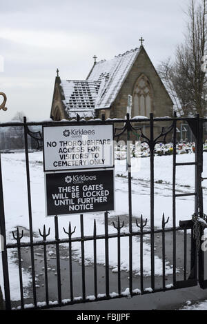 Dewsbury cemetery,Dewsbury moor Stock Photo - Alamy