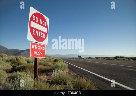 'Do Not Enter' 'Wrong Way' Road Sign Stock Photo