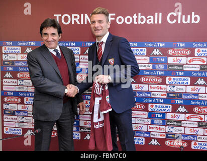 Turin, Italy. 18th Jan, 2016. Urbano Cairo (left) and Ciro Immobile (right) during the press conference for the arrival of Ciro Immobile at Torino FC from Sevilla FC. Credit:  Nicolò Campo/Pacific Press/Alamy Live News Stock Photo