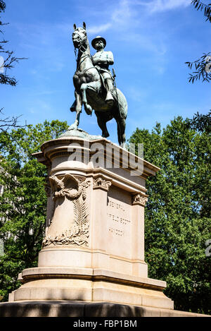 Major General Winfield Scott Hancock Equestrian Statue, Pennsylvania Avenue & 7th Street NW, Washington DC Stock Photo