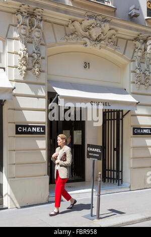 31 rue cambon hi-res stock photography and images - Alamy