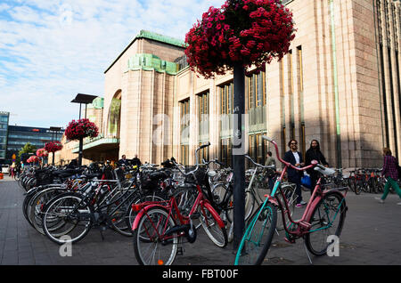 Parking Clock In A Mans Hand Stock Photo - Download Image Now - Finland,  Parking Lot, Capital Cities - iStock