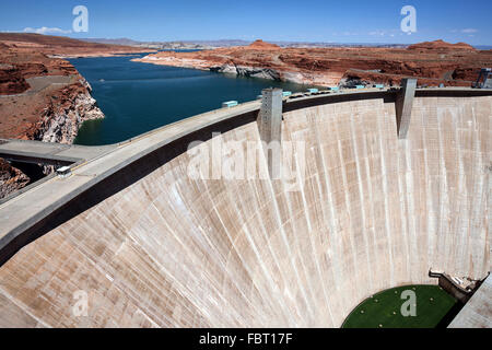 Glen Canyon Dam, Lake Powell behind, Page, Arizona, USA Stock Photo