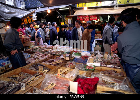 Japan, Tokyo, Tsukiji fish market Stock Photo
