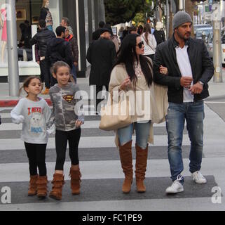 Kyle Richards out with her family in Beverly Hills  Featuring: Kyle Richards, Mauricio Umansky Where: Los Angeles, California, United States When: 19 Dec 2015 Stock Photo