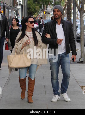 Kyle Richards out with her family in Beverly Hills  Featuring: Kyle Richards, Mauricio Umansky Where: Los Angeles, California, United States When: 19 Dec 2015 Stock Photo