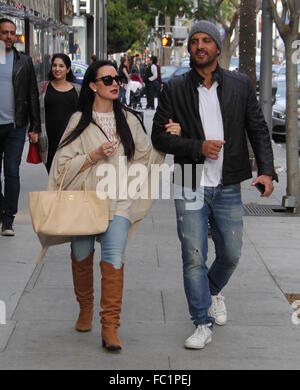 Kyle Richards out with her family in Beverly Hills  Featuring: Kyle Richards, Mauricio Umansky Where: Los Angeles, California, United States When: 19 Dec 2015 Stock Photo