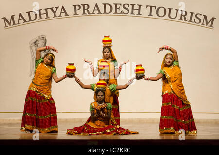 Performers at folk dance show. Khajuraho. Madhya Pradesh. India Stock Photo