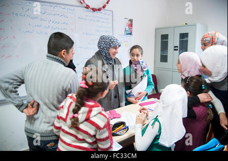 TURKEY, KILIS: UNICEF school “School of Hope” for Syrian refugees. 1266 attend it in two shifts. Stock Photo