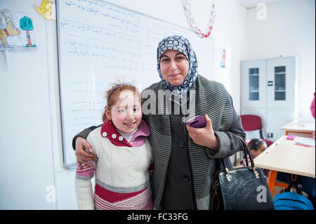 TURKEY, KILIS: UNICEF school “School of Hope” for Syrian refugees. 1266 attend it in two shifts. Stock Photo